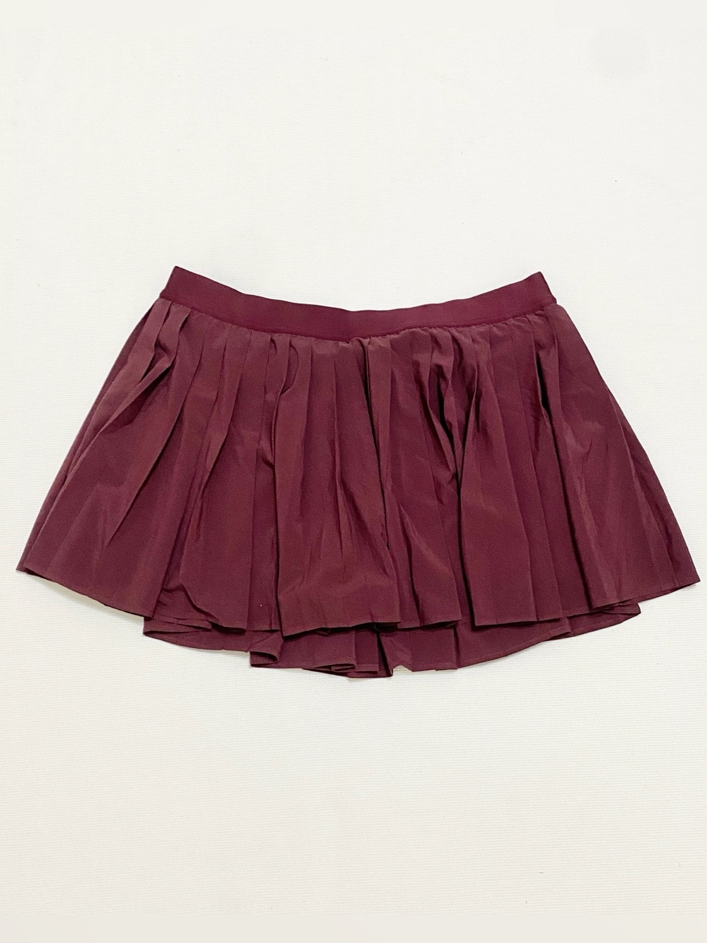 Lululemon High-Rise Pleated Tennis Skirt Skort Garnet Red Purple